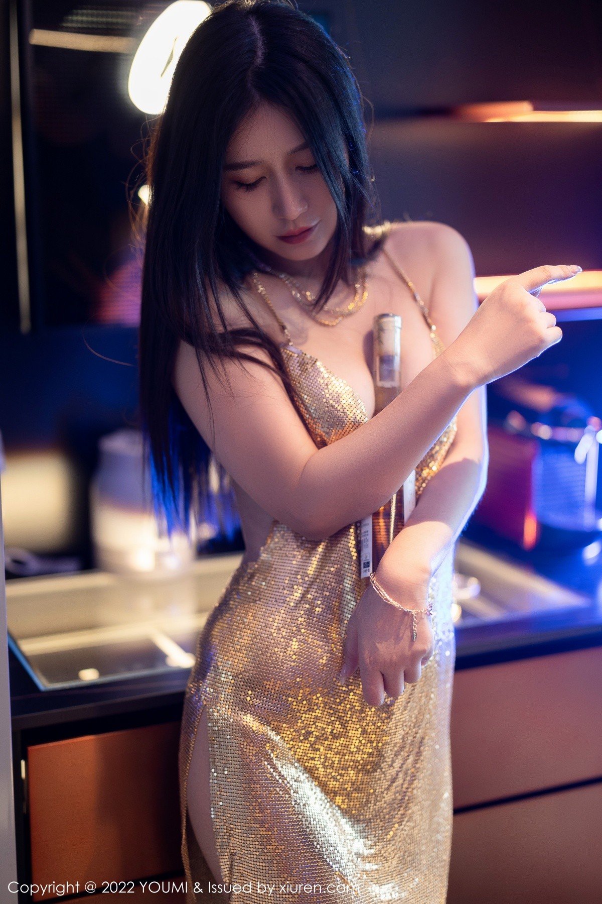 YouMi尤蜜荟模特阿姣第823期写真套图