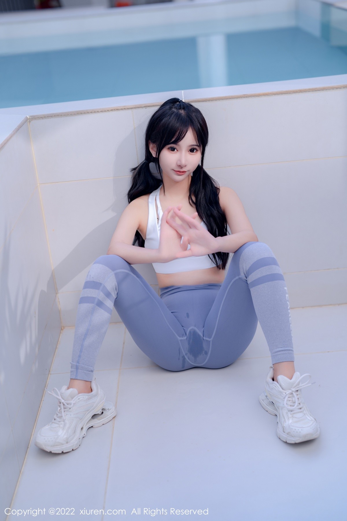 XiuRen秀人网模特小果冻儿第5463期写真套图