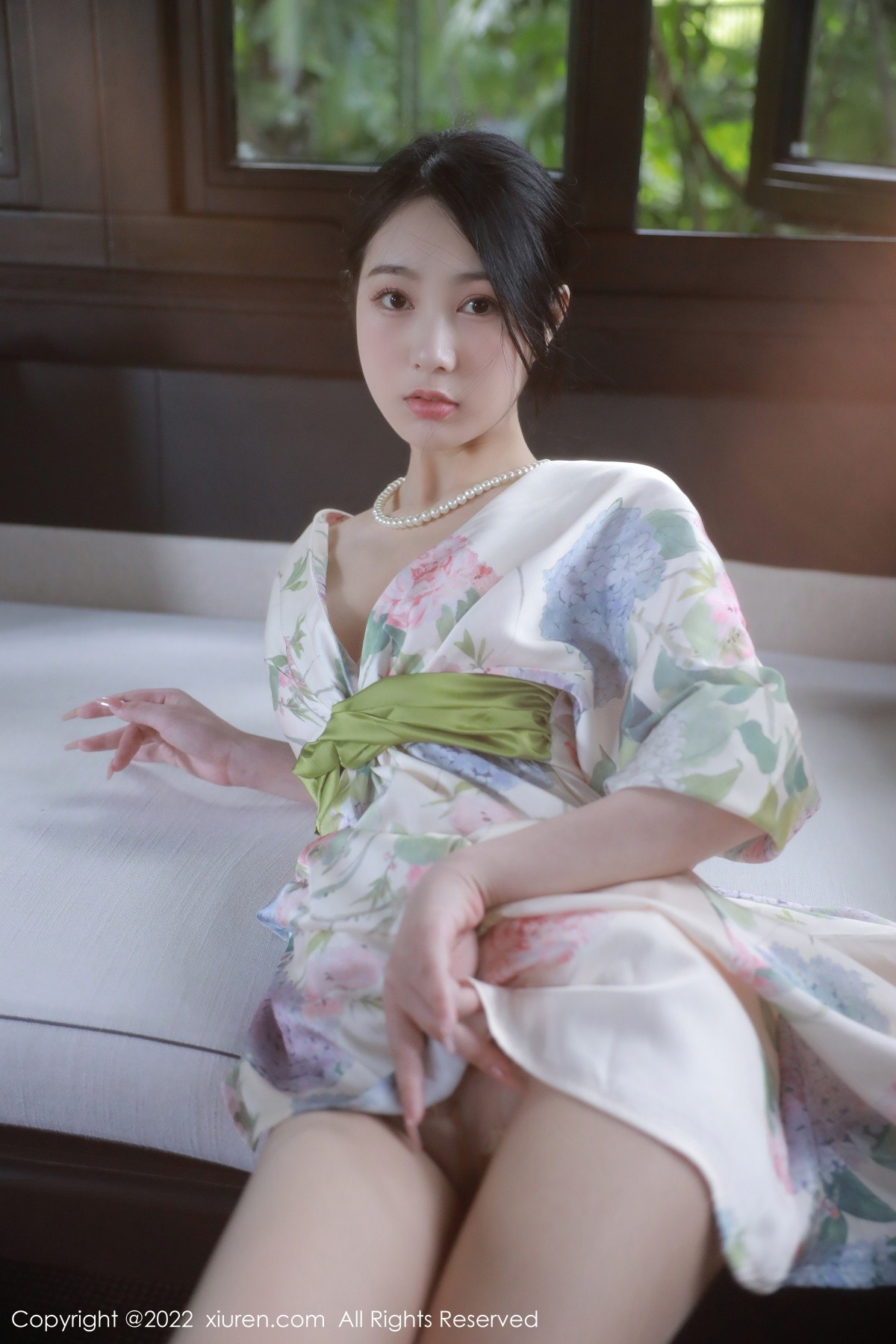 XiuRen秀人网模特谢晚晚第5514期写真套图