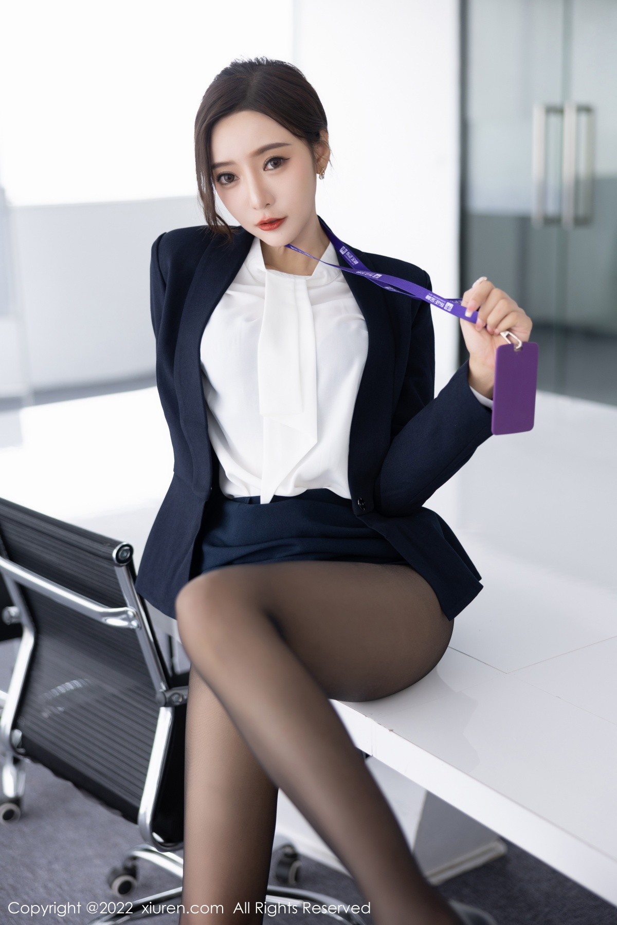 XiuRen秀人网模特王馨瑶第5563期写真套图
